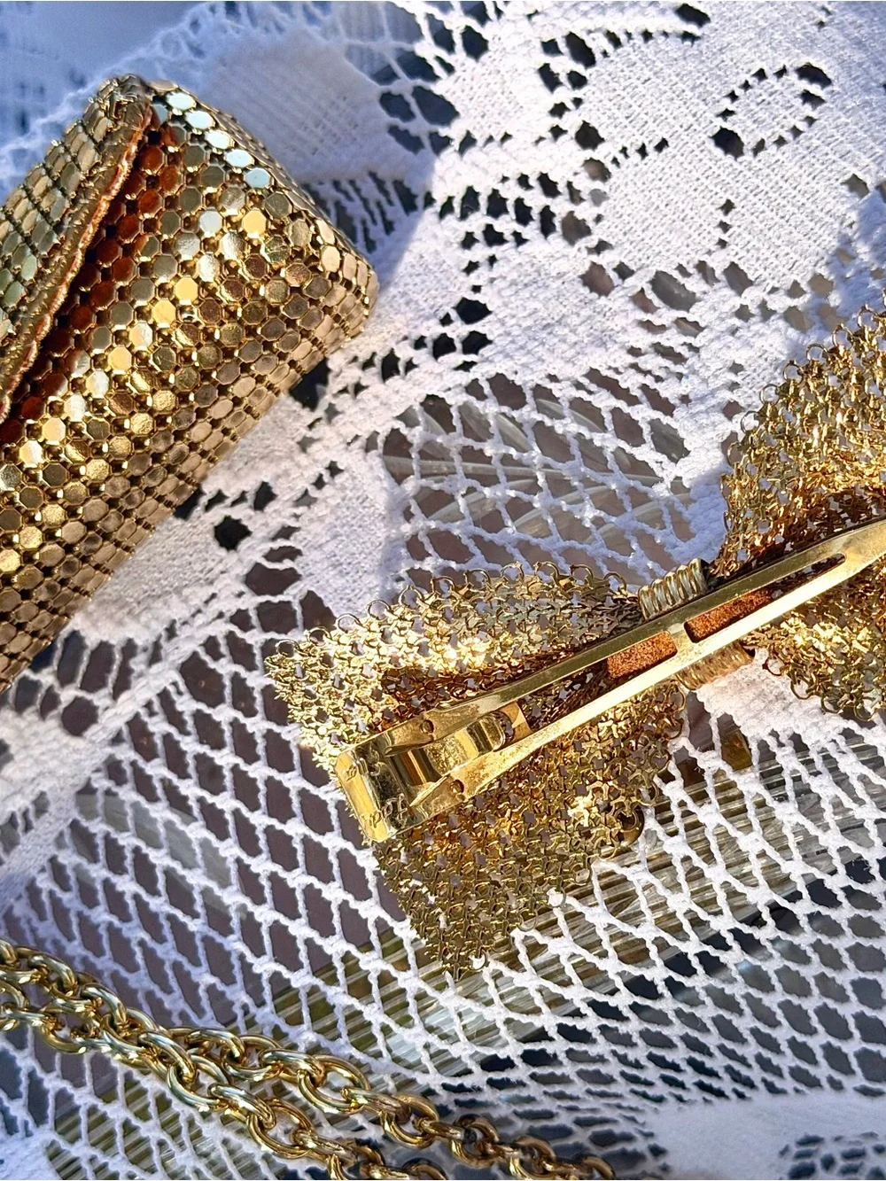 Vtg Gold Lip Stick Holder w/18” Chain & a Lady Ellen Gold Mesh Hair/Purse Clip